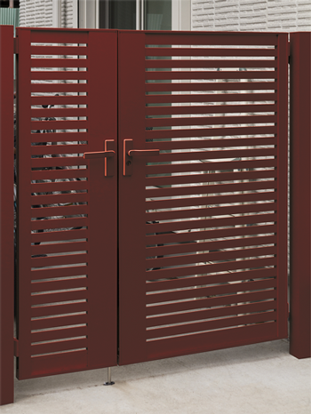 Cómo dejar como nueva una puerta metálica exterior oxidada Cómo dejar como nueva una puerta metálica exterior oxidada